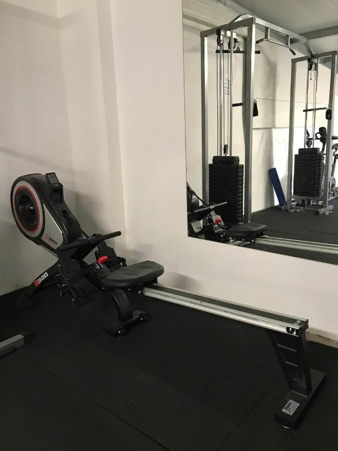 Beachfront Lux Apartments & Gym 4 Ханья Экстерьер фото